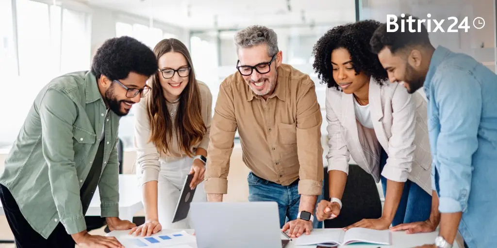 فرق العمل المتقاطعة: سر تعاونك الذكي في Bitrix24