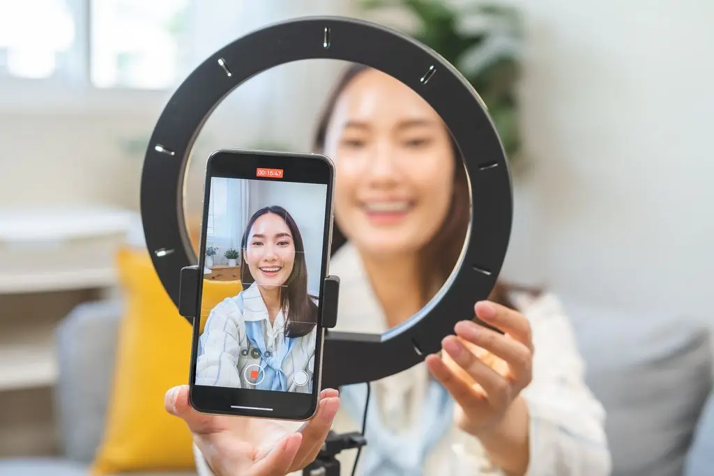 8 Ways SMBs Can Win with Micro and Nano Influencer Marketing