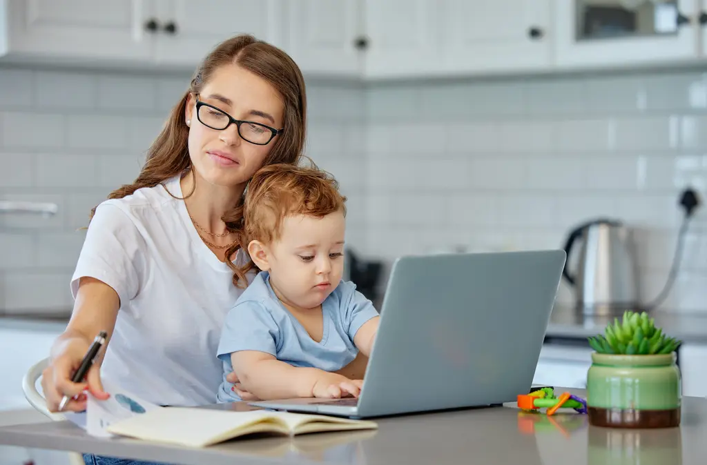 10 Innovative Remote Work Strategies Driving US Tech Startups to Success